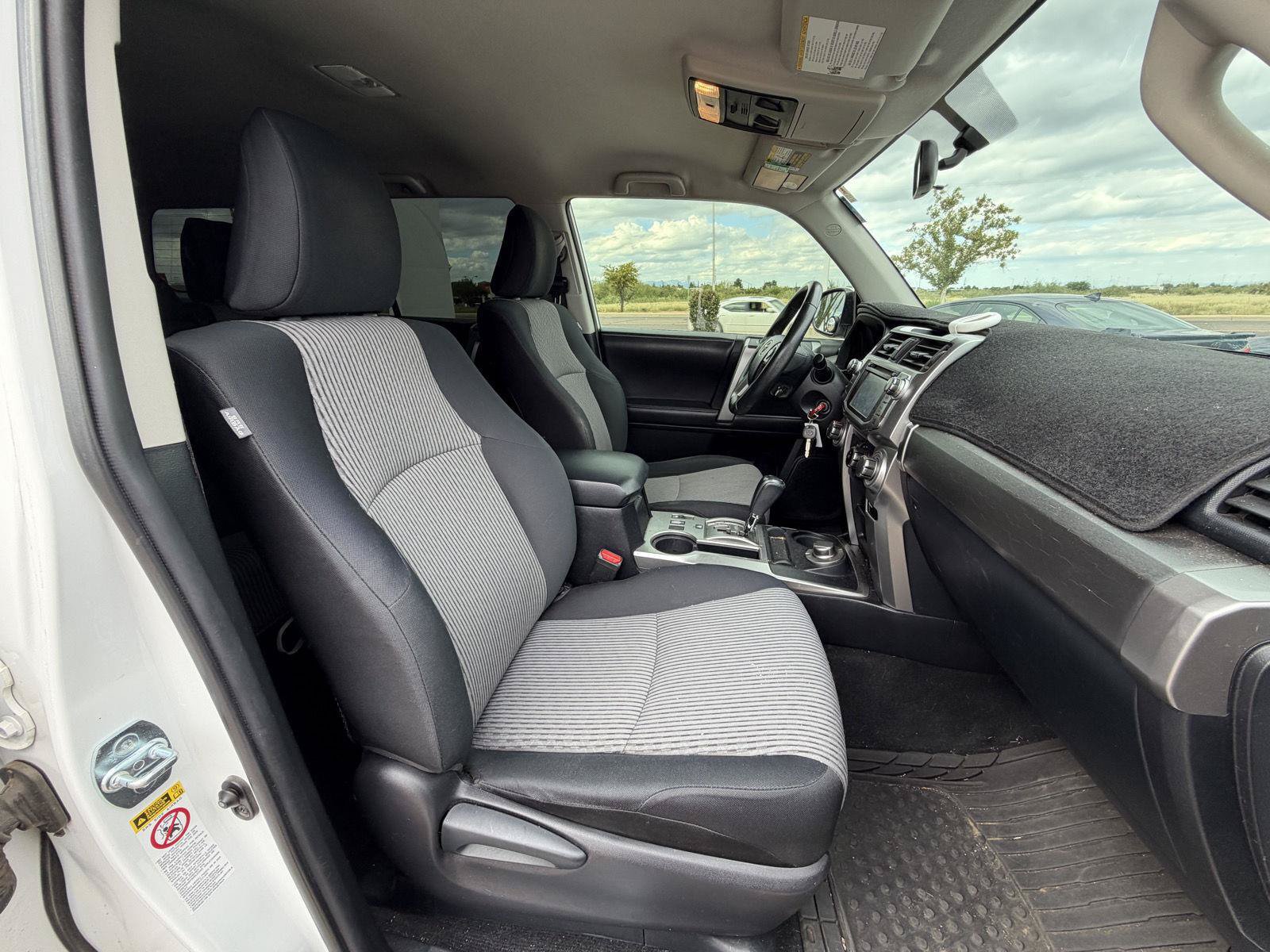 Used 2017 Toyota 4Runner SR5 AWD/4WD image 27