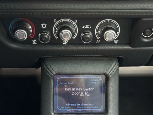 Used 2010 Tesla Roadster RWD image 10