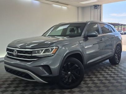 Used 2023 Volkswagen Atlas Cross Sport SE w/ Panoramic Sunroof Package