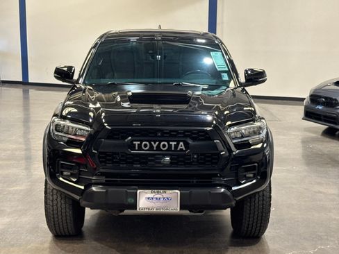 Used 2020 Toyota Tacoma TRD Pro AWD/4WD image 9