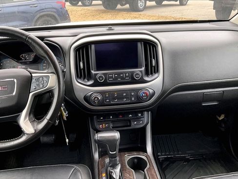 Used 2015 GMC Canyon SLT image 6