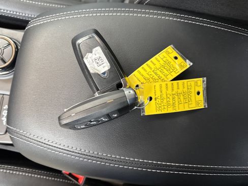 Used 2024 Ford Ranger Lariat w/ FX4 Off-Road Package image 43