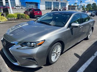 Used 2016 Lexus ES 350 w/ Luxury Package w/Wood Trim FWD video 1