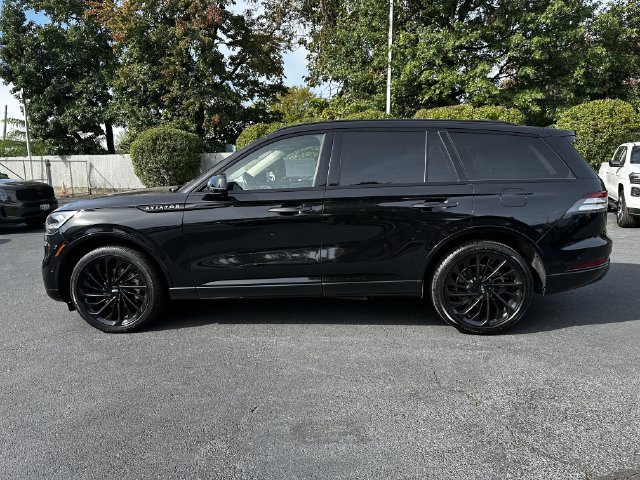Certified 2023 Lincoln Aviator Reserve w/ Equipment Group 201A AWD/4WD image 8
