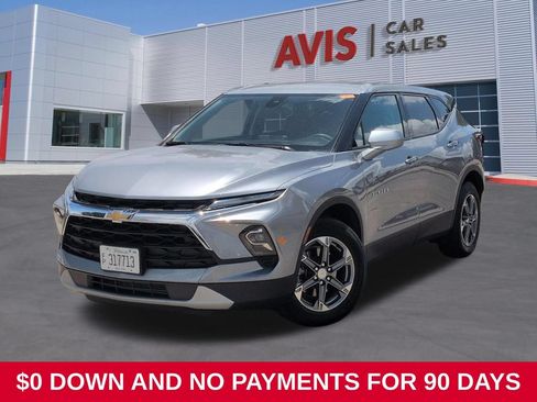 Used 2025 Chevrolet Blazer LT AWD/4WD image 1