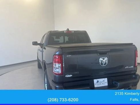 Used 2020 RAM 1500 Big Horn AWD/4WD image 9