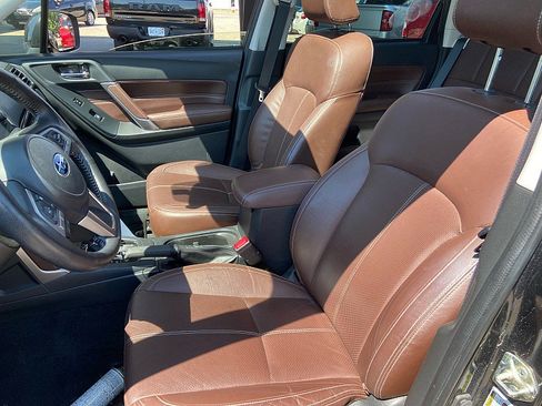 Used 2018 Subaru Forester 2.5i Touring AWD/4WD image 23