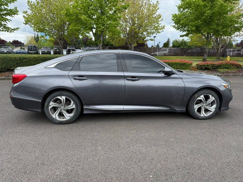 Used 2019 Honda Accord EX-L image 8