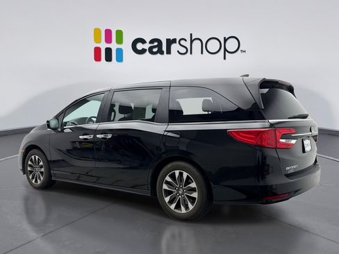 Used 2024 Honda Odyssey EX-L image 3