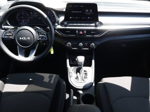 Used 2024 Kia Forte LXS FWD image 14