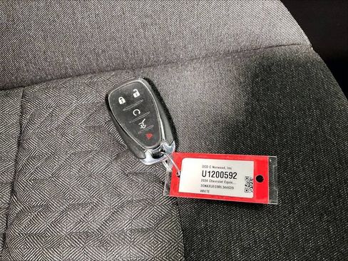 Used 2024 Chevrolet Equinox LT AWD/4WD image 29