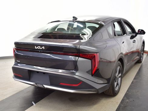 Used 2025 Kia K4 FWD image 7