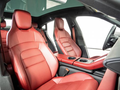 Certified 2023 Porsche Taycan 4S AWD/4WD image 25