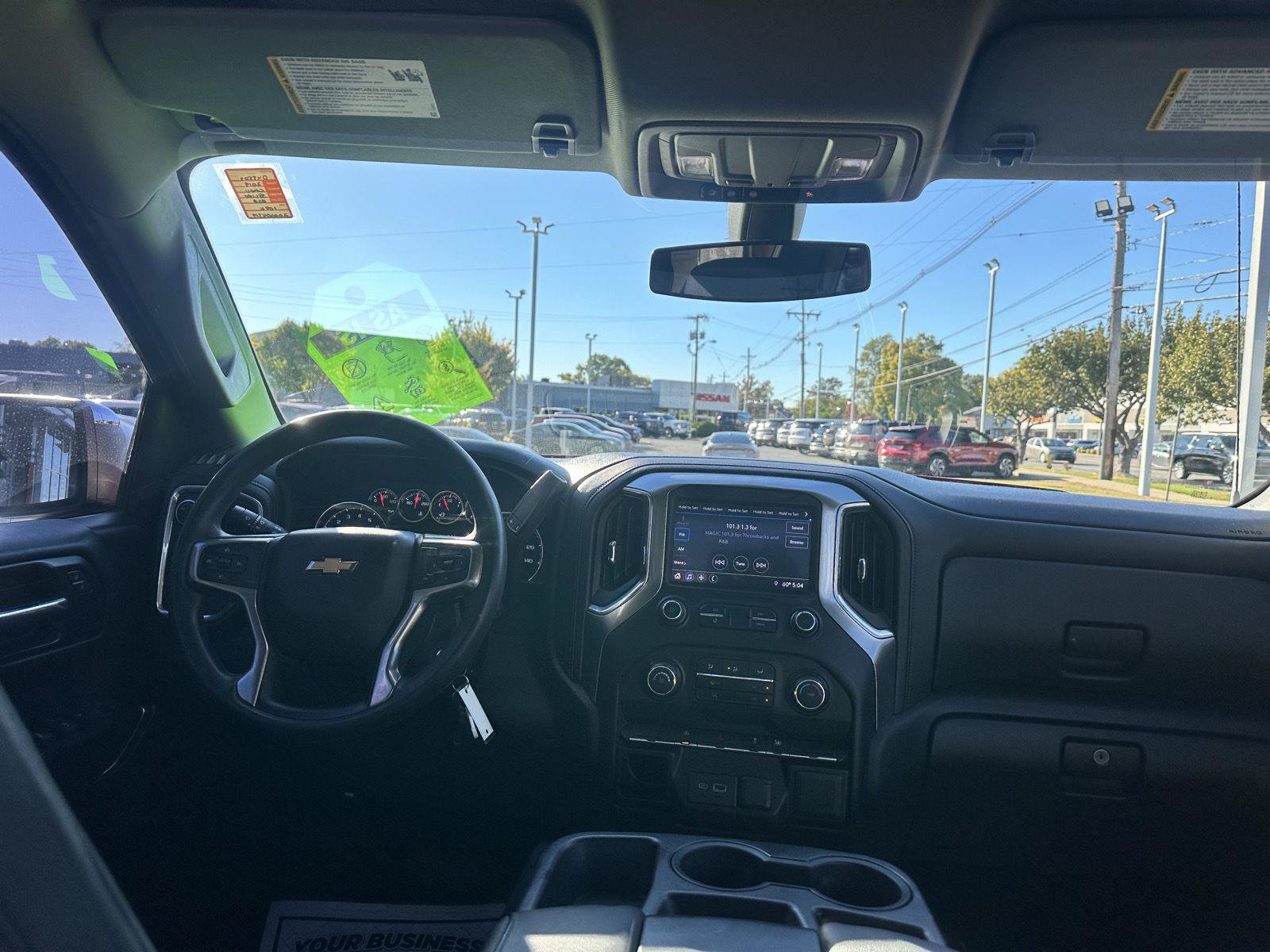 Used 2019 Chevrolet Silverado 1500 LT AWD/4WD image 15