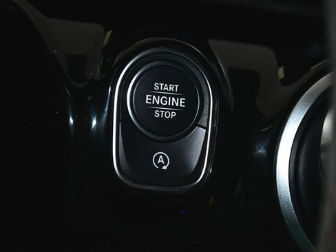 Used 2021 Mercedes-Benz A 35 AMG 4MATIC image 35
