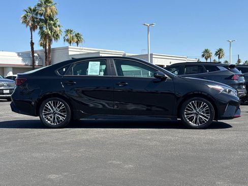 Used 2024 Kia Forte GT-Line w/ GT-Line Premium Package FWD image 2