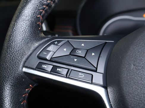 Used 2023 Nissan Versa SR w/ Trunk Package image 19