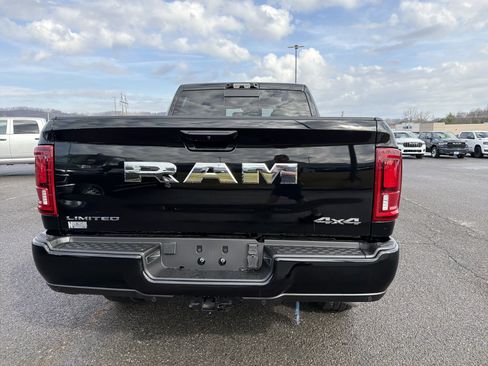 New 2026 RAM 2500 Limited AWD/4WD image 7