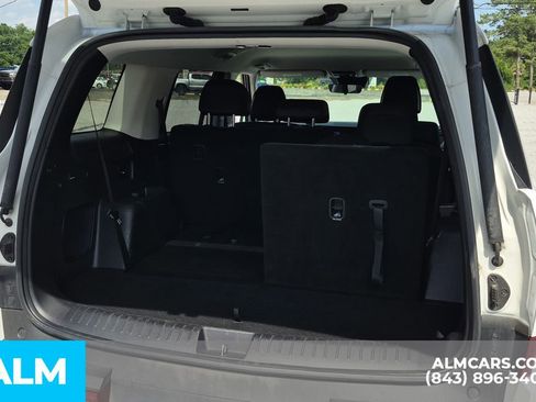 Used 2025 Hyundai Santa Fe SEL FWD image 5