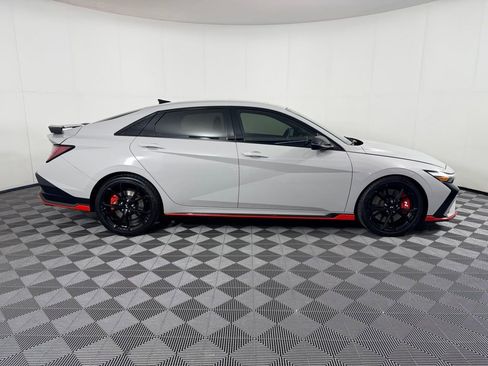 Used 2025 Hyundai Elantra N FWD image 3