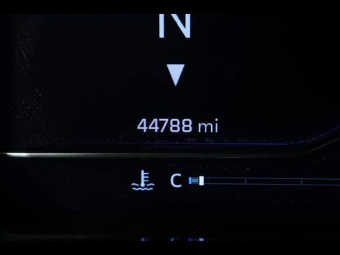 Used 2022 Chevrolet Silverado 1500 LT image 27