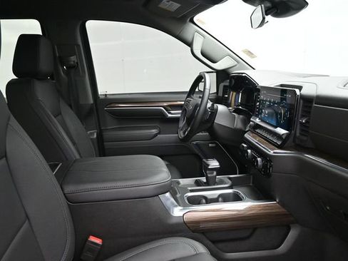 Used 2024 Chevrolet Silverado 1500 RST w/ Convenience Package II image 18