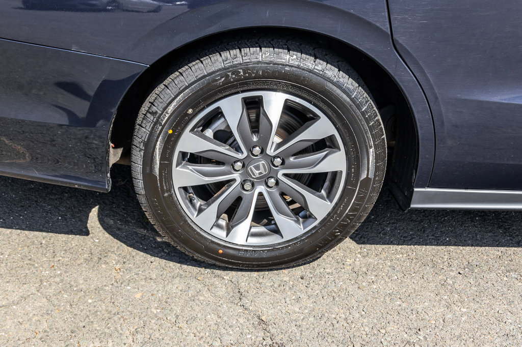 Used 2024 Honda Odyssey EX-L image 6