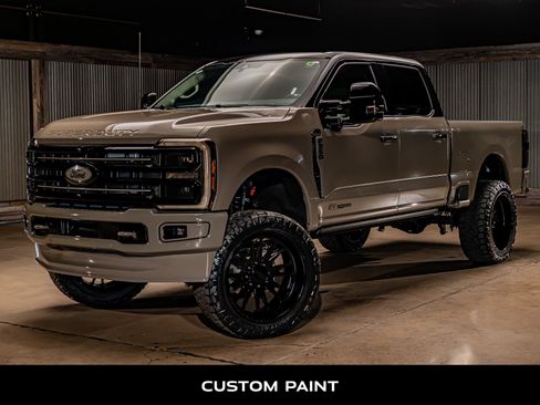 Used 2026 Ford F250 Platinum w/ Platinum Plus Package AWD/4WD image 5