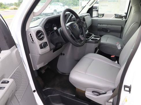 New 2027 Ford E-350 and Econoline 350 Super Duty w/ Power Equipment Group RWD image 12