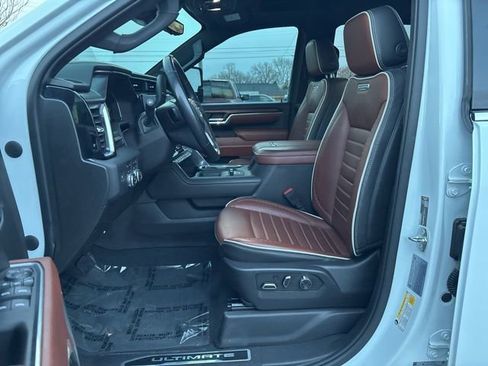 Used 2024 GMC Sierra 2500 Denali Ultimate image 16