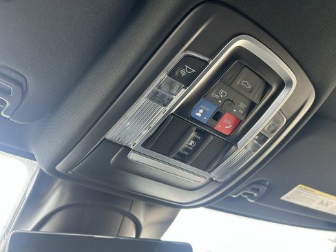 Used 2022 RAM 2500 Limited image 25