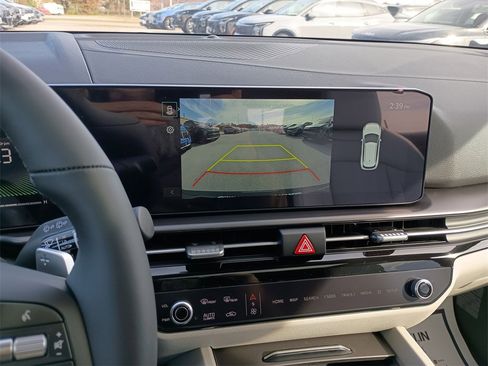 New 2026 Kia Sportage EX w/ EX Panoramic Sunroof Package image 23