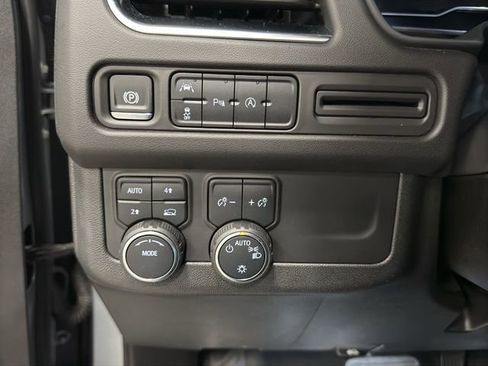 Used 2024 Chevrolet Tahoe LT AWD/4WD image 15