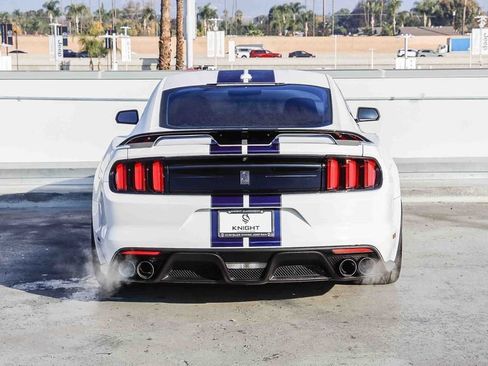 Used 2020 Ford Mustang Shelby GT350 w/ Technology Package image 8