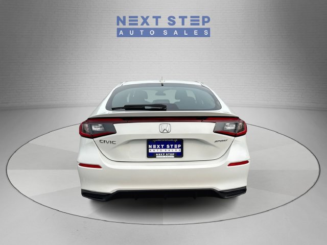 Used 2025 Honda Civic Sport image 7