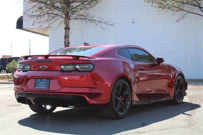 Used 2019 Chevrolet Camaro SS w/ LPO, Ground Effects Package RWD image 7