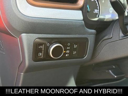 Used 2023 Ford Maverick Lariat w/ Lariat Luxury Package FWD image 17