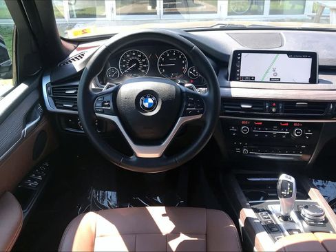 Used 2018 BMW X5 xDrive40e image 5