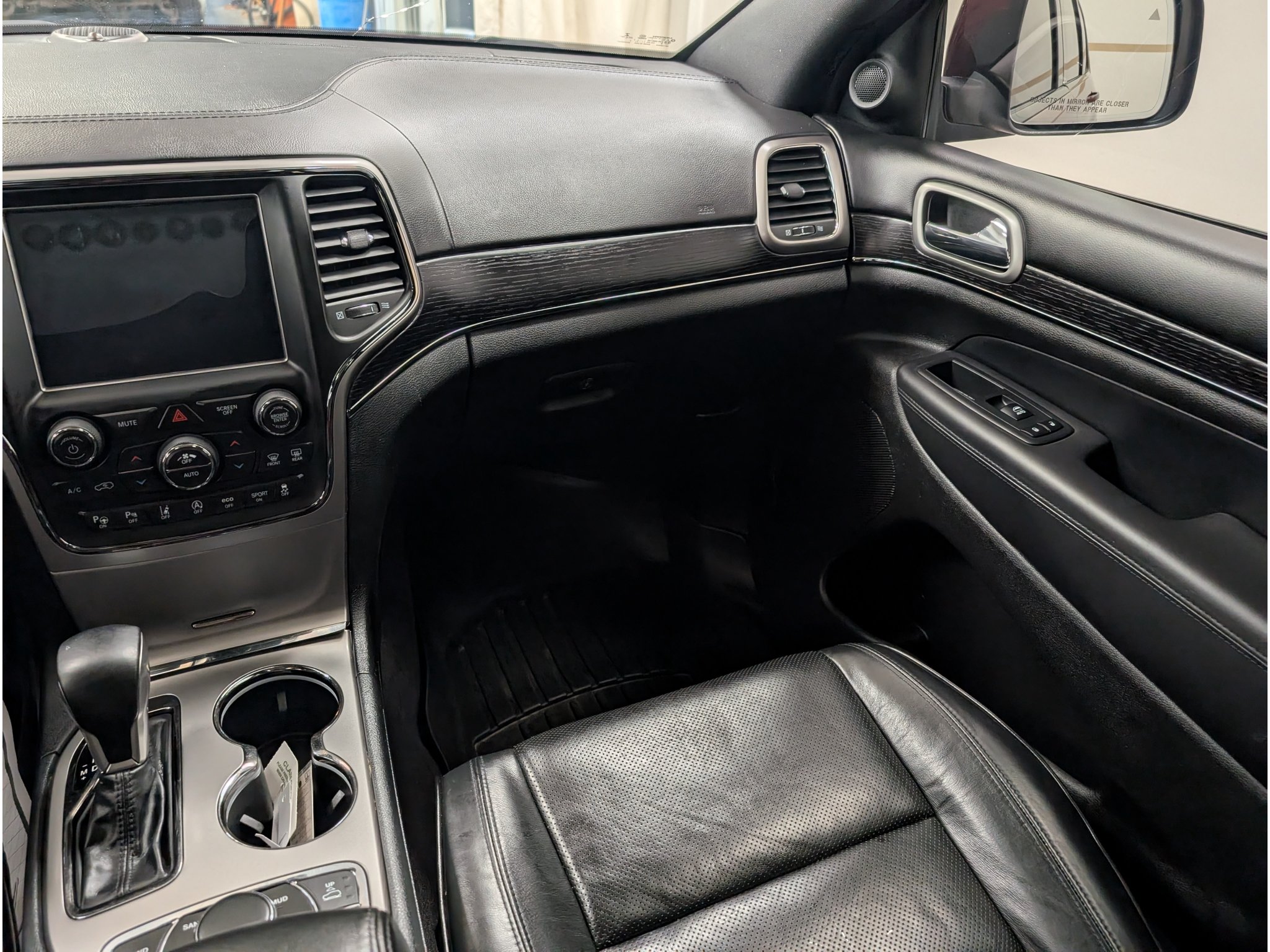 Used 2018 Jeep Grand Cherokee High Altitude AWD/4WD image 12