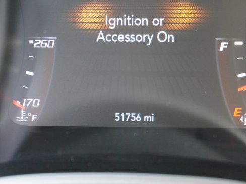 Used 2015 Dodge Challenger SRT Hellcat image 21