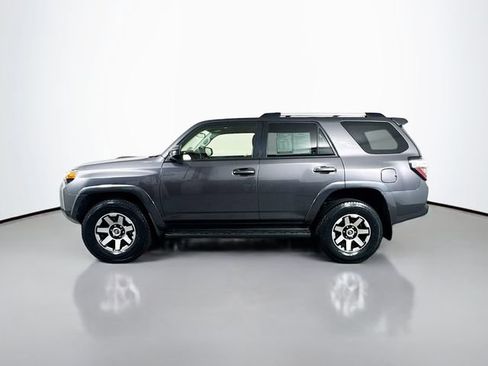 Certified 2018 Toyota 4Runner TRD Off-Road w/ Wilderness Package AWD/4WD image 5