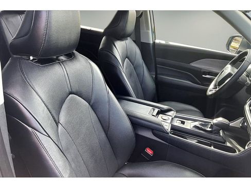 Used 2026 Toyota Grand Highlander Limited AWD/4WD image 25