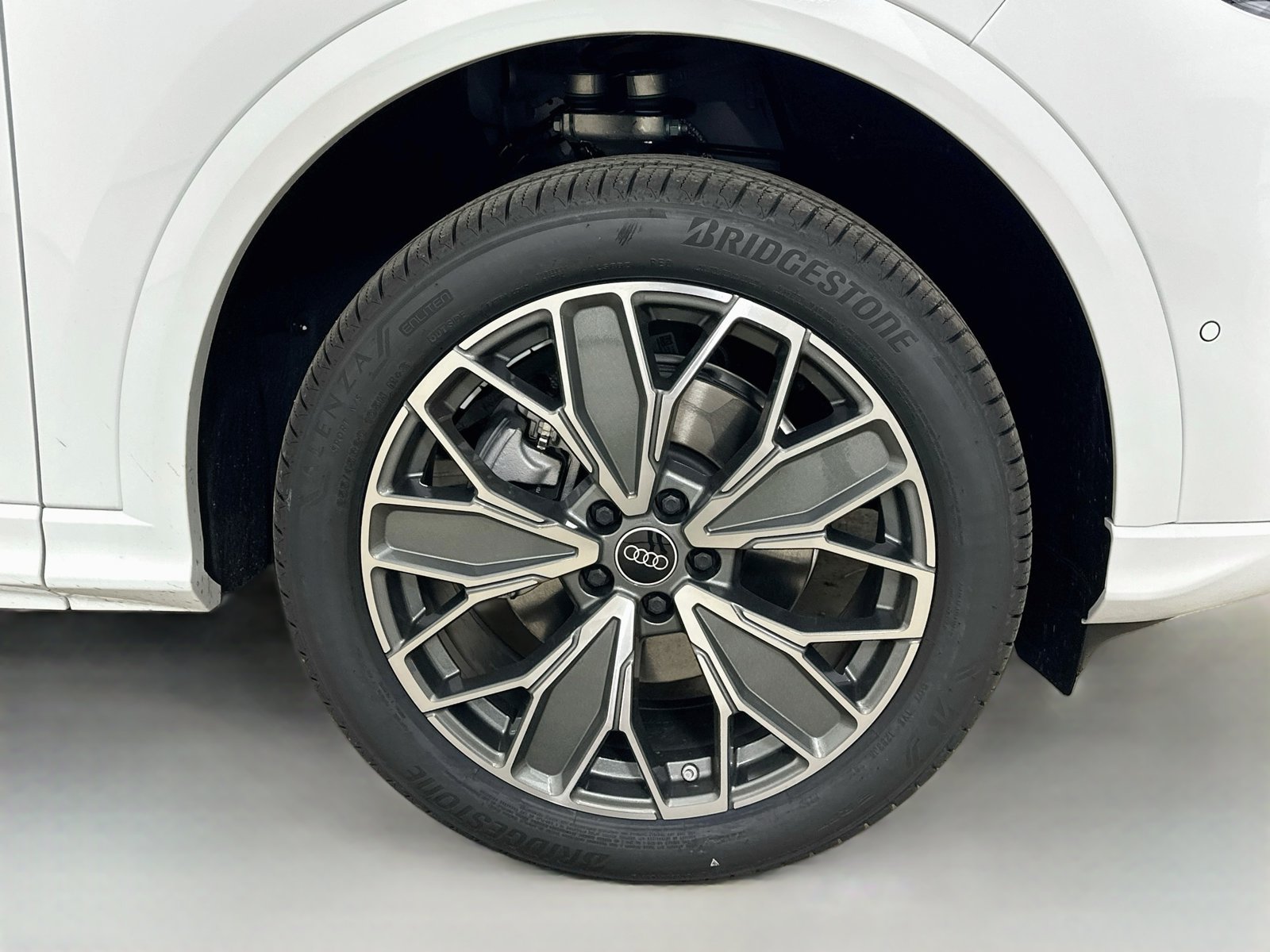 New 2026 Audi Q5 Premium Plus AWD/4WD image 11