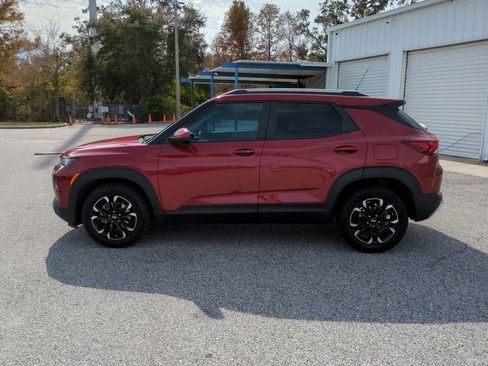 Used 2021 Chevrolet TrailBlazer LT w/ Premium Seating Package image 8