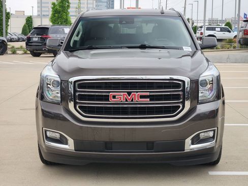 Used 2019 GMC Yukon SLT w/ Open Road Package RWD image 2