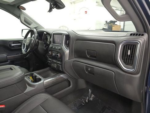 Certified 2020 Chevrolet Silverado 1500 LTZ w/ LTZ Premium Package image 30