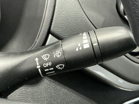 Used 2025 Nissan Altima 2.5 S image 13