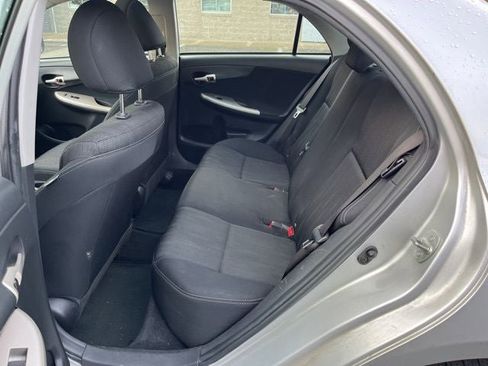 Used 2013 Toyota Corolla S image 6