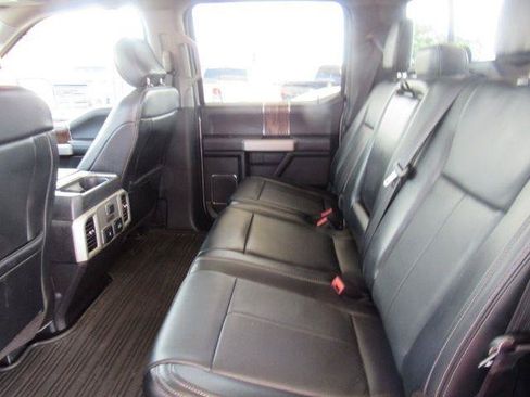 Used 2019 Ford F150 Lariat w/ Equipment Group 502A Luxury AWD/4WD image 26