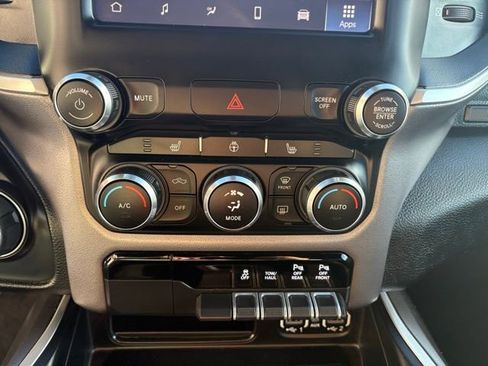 Used 2023 RAM 1500 Big Horn image 20